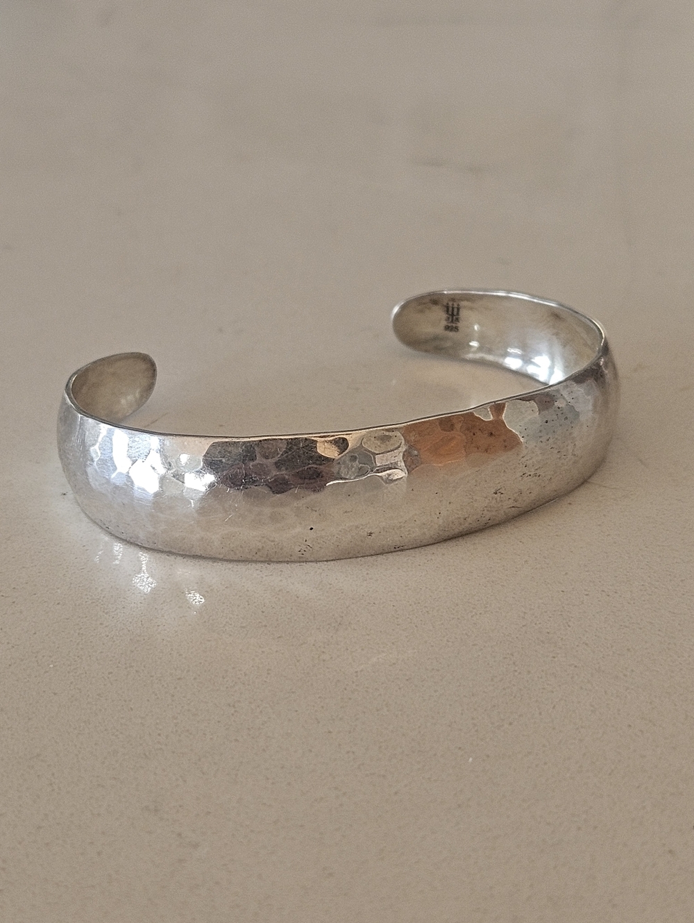 RETIRED James Avery Sterling Silver Hammered Divina Cuff Bracelet 14mm 6.5”